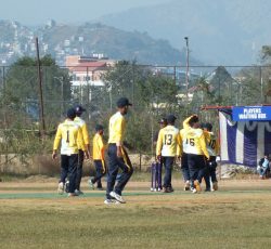 केपी ओली कप टी-२० क्रिकेट: एपीएफले गण्डकीलाई दियो १०२ रनको लक्ष्य