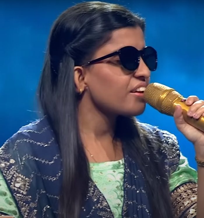 नेपाली गायिका मेनुका पौडेल इन्डियन आइडलको टप १० मा प्रवेश